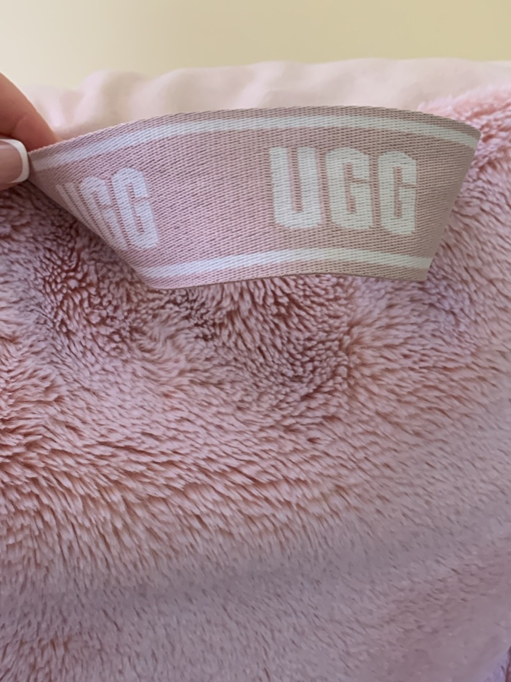 UGG Plush Lavender Reading Pillow with Branded Handle - Picture 4 of 4